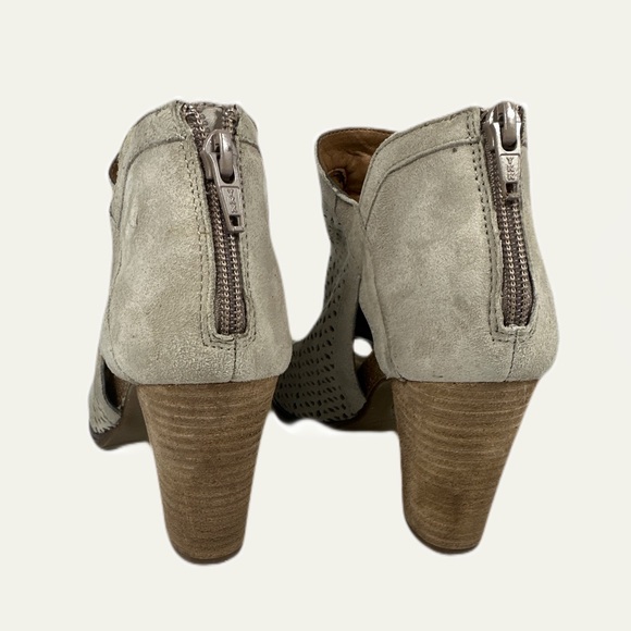 Söfft Open Toed Heeled Sandals, Size 6 1/2 - Picture 4 of 5